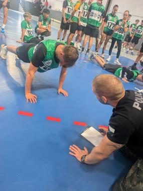 Bez názvu